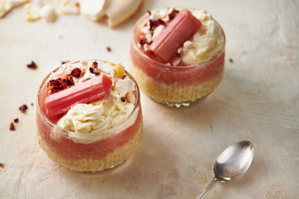 Rhubarb & Custard Eton Mess – Bart Ingredients